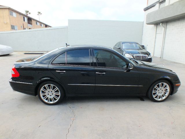 2007 Mercedes-Benz E-Class SE Sport