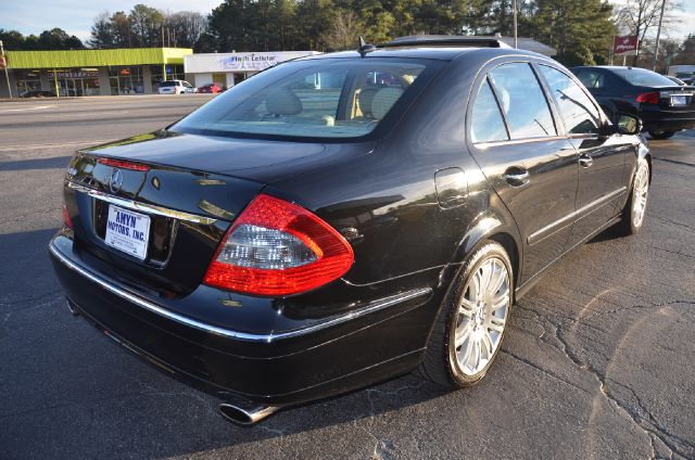 2007 Mercedes-Benz E-Class K5 Blazer