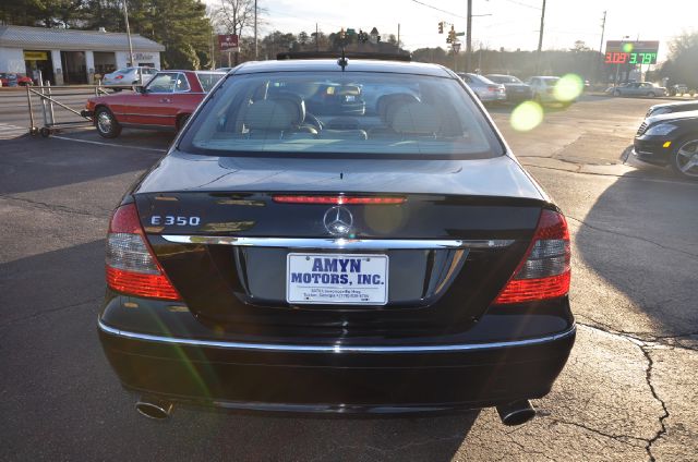 2007 Mercedes-Benz E-Class K5 Blazer