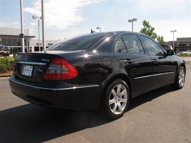 2007 Mercedes-Benz E-Class Srt-8