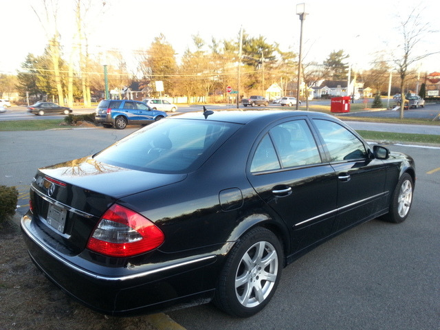 2007 Mercedes-Benz E-Class SE Sport