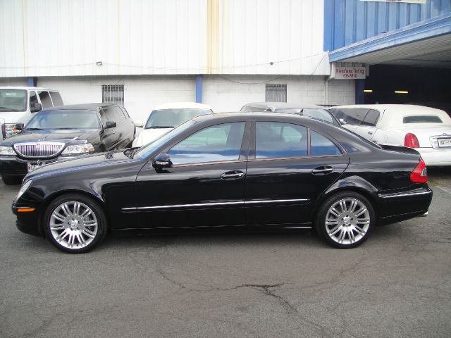 2007 Mercedes-Benz E-Class SE Sport