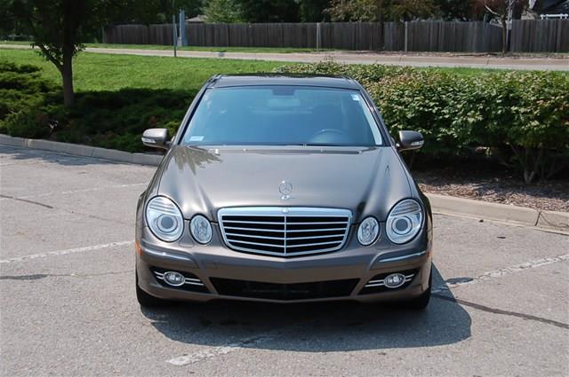 2008 Mercedes-Benz E-Class Custom Wheels