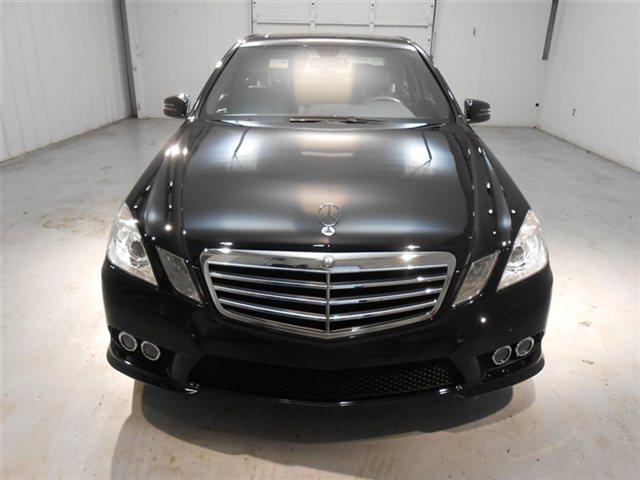 2010 Mercedes-Benz E-Class 4dr Sdn GLS Turbo Manual