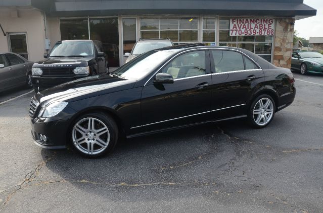 2010 Mercedes-Benz E-Class Luxury III