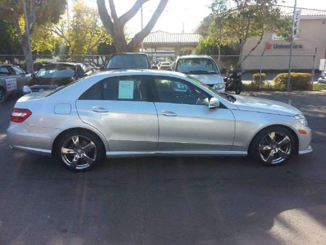 2010 Mercedes-Benz E-Class 4dr Sdn GLS Turbo Manual