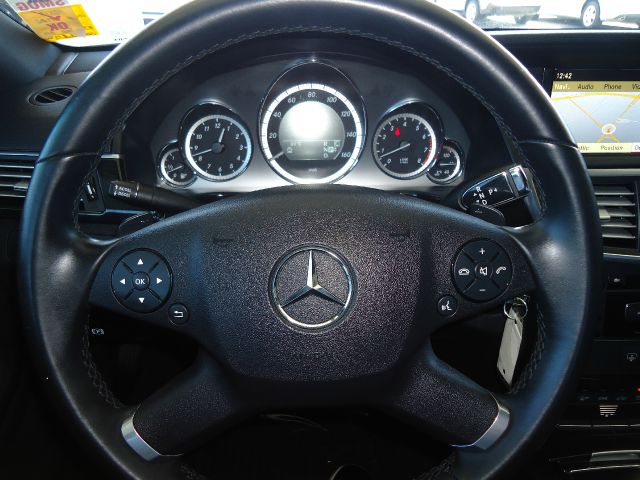 2010 Mercedes-Benz E-Class 4dr Sdn GLS Turbo Manual