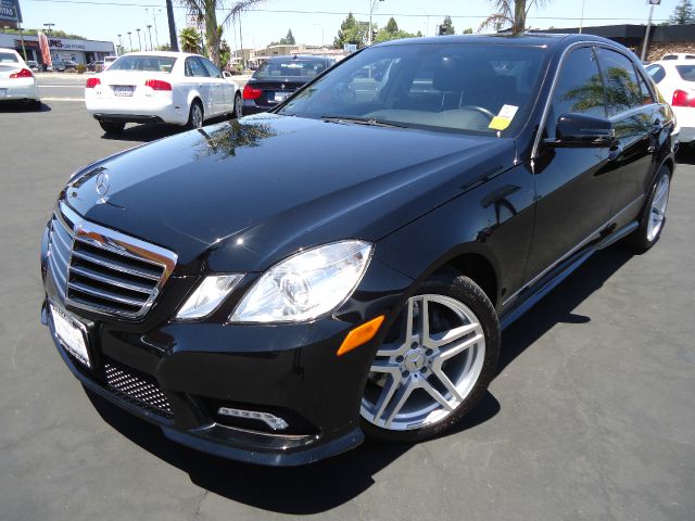 2010 Mercedes-Benz E-Class 4dr Sdn GLS Turbo Manual