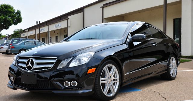 2010 Mercedes-Benz E-Class 3.5 SE Coupe 2D