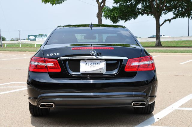 2010 Mercedes-Benz E-Class 3.5 SE Coupe 2D