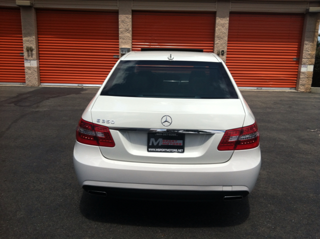 2010 Mercedes-Benz E-Class 4dr Sdn GLS Turbo Manual