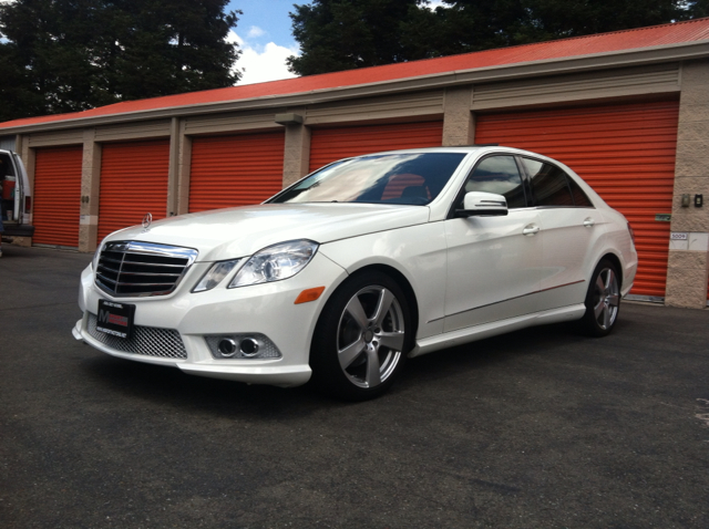 2010 Mercedes-Benz E-Class 4dr Sdn GLS Turbo Manual