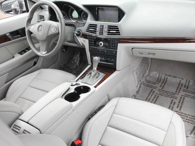 2010 Mercedes-Benz E-Class Conv.pkg