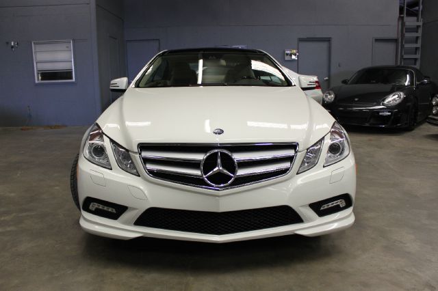 2010 Mercedes-Benz E-Class 3.5 SE Coupe 2D