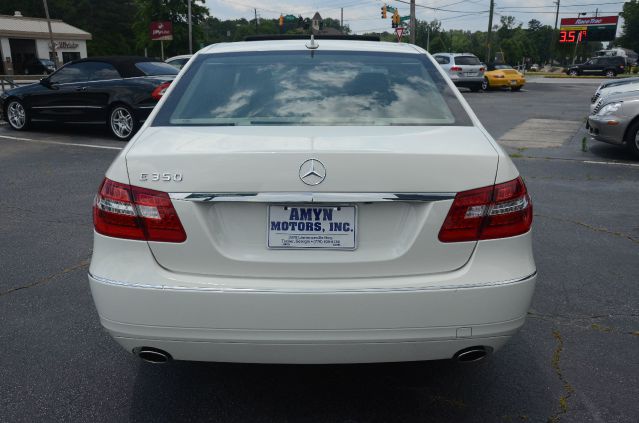 2010 Mercedes-Benz E-Class Luxury III