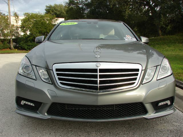 2010 Mercedes-Benz E-Class 4dr Sdn GLS Turbo Manual