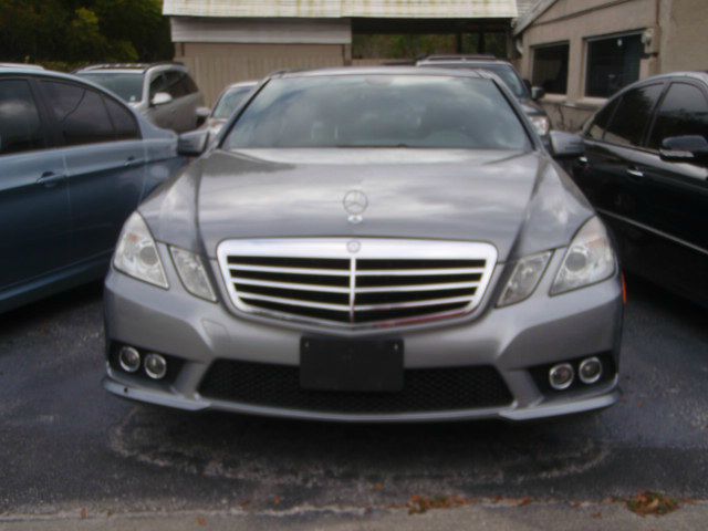 2010 Mercedes-Benz E-Class 4dr Sdn GLS Turbo Manual