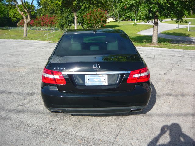 2010 Mercedes-Benz E-Class 4dr Sdn GLS Turbo Manual