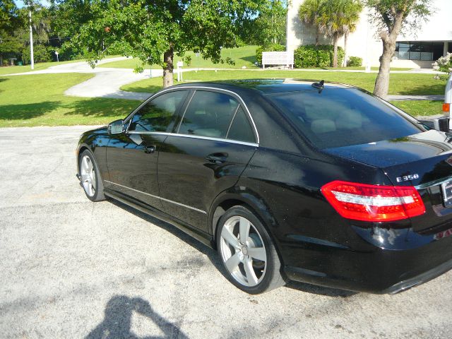 2010 Mercedes-Benz E-Class 4dr Sdn GLS Turbo Manual