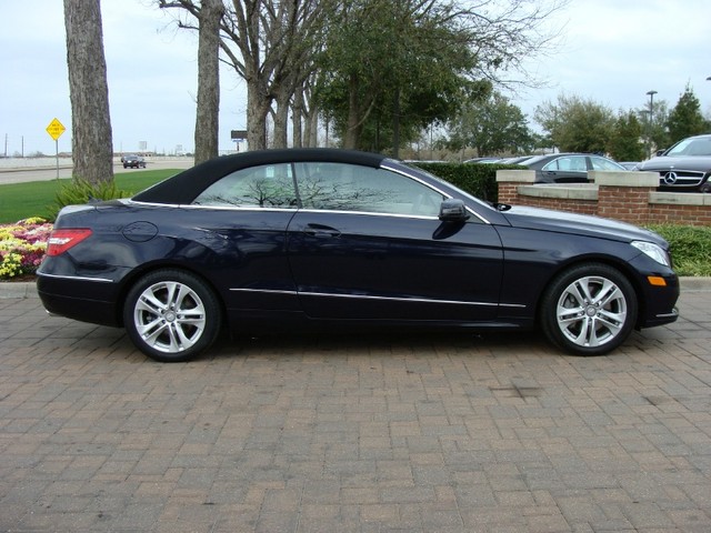 2011 Mercedes-Benz E-Class SE Sport