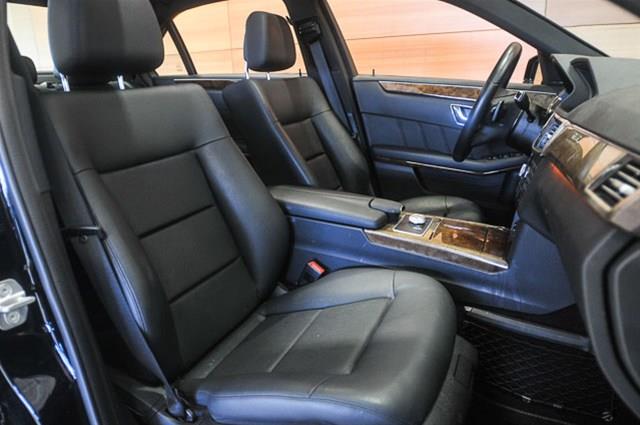 2011 Mercedes-Benz E-Class Leather/ Heated Seats