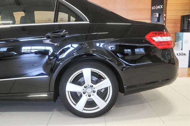 2011 Mercedes-Benz E-Class Leather/ Heated Seats