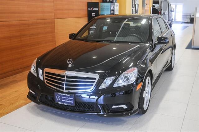 2011 Mercedes-Benz E-Class Leather/ Heated Seats