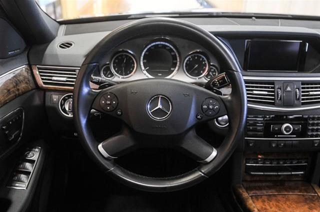 2011 Mercedes-Benz E-Class Leather/ Heated Seats