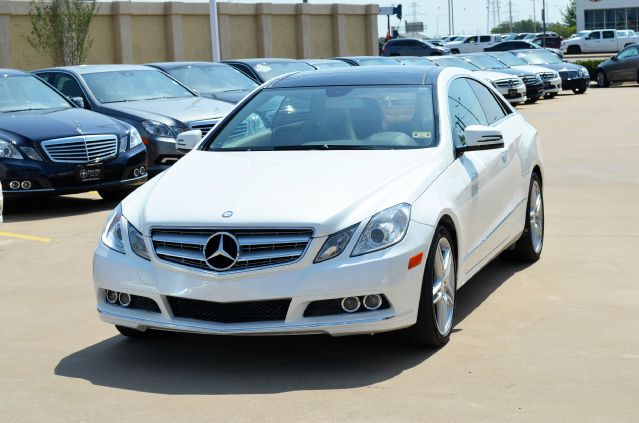 2011 Mercedes-Benz E-Class Conv.pkg