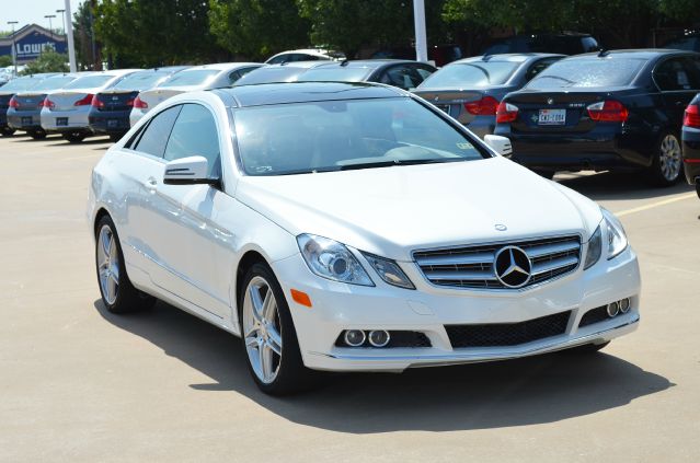 2011 Mercedes-Benz E-Class Conv.pkg