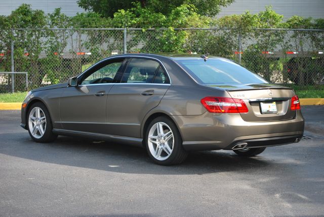 2013 Mercedes-Benz E-Class 4dr Sdn GLS Turbo Manual