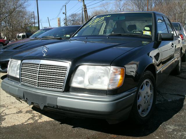 1994 Mercedes-Benz E Class SXT