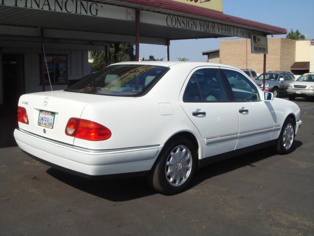 1996 Mercedes-Benz E Class Unknown