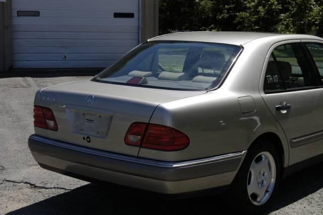 1997 Mercedes-Benz E Class C230 1.8K