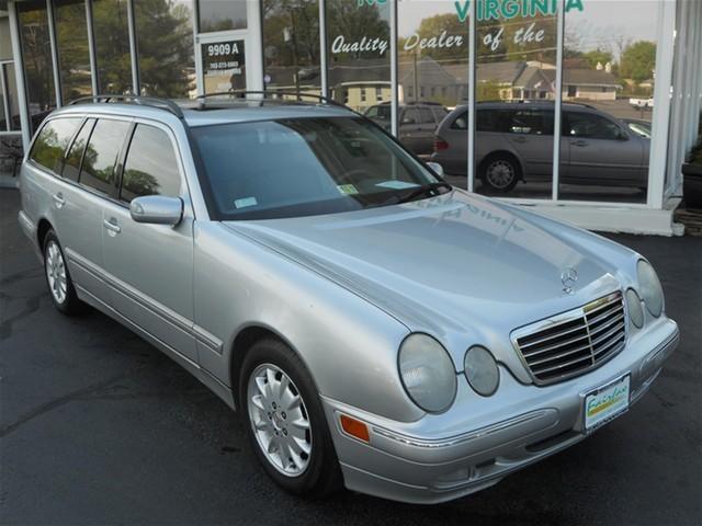 2001 Mercedes-Benz E Class SXT