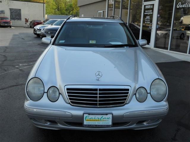 2001 Mercedes-Benz E Class SXT