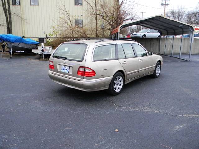 2001 Mercedes-Benz E Class Technology Package