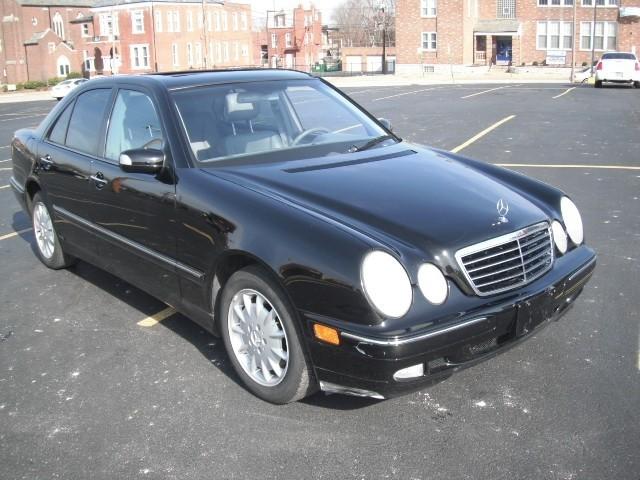 2001 Mercedes-Benz E Class Limited 4WD 8-pass