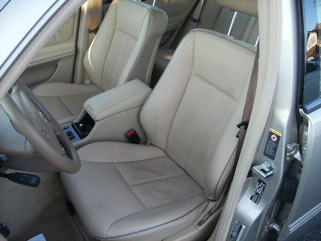 2001 Mercedes-Benz E Class SXT