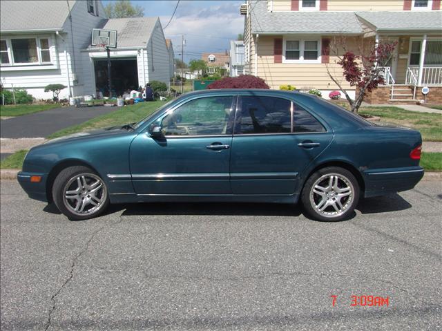 2002 Mercedes-Benz E Class Unknown