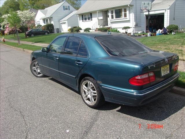 2002 Mercedes-Benz E Class Unknown