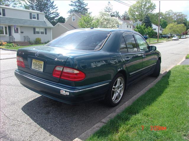 2002 Mercedes-Benz E Class Unknown