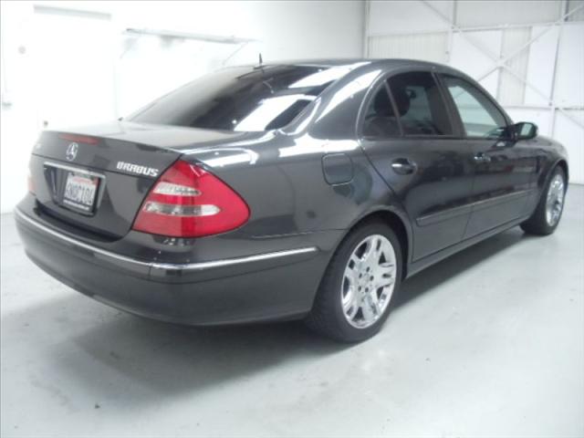 2003 Mercedes-Benz E Class Gl 2x2