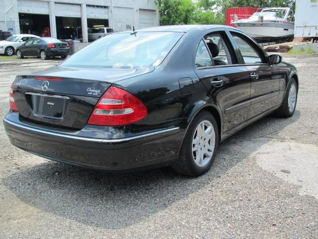 2003 Mercedes-Benz E Class SXT