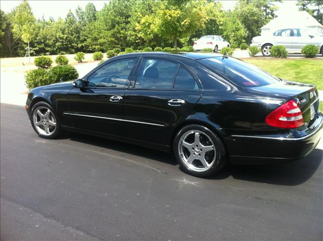 2003 Mercedes-Benz E Class SLT W/ Hemi