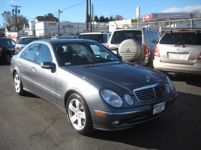 2005 Mercedes-Benz E Class 3.5 SE Coupe 2D