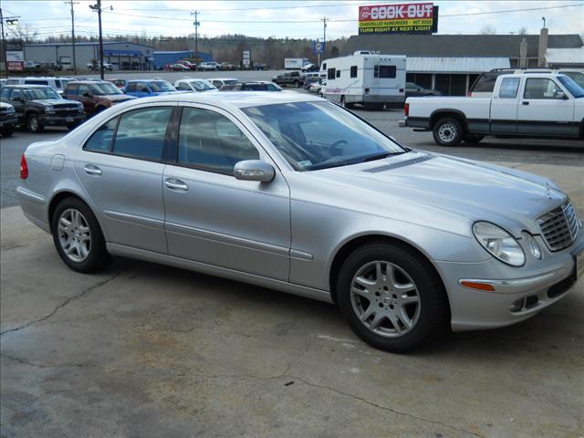 2005 Mercedes-Benz E Class SXT