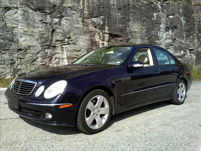 2005 Mercedes-Benz E Class Hemi-slt