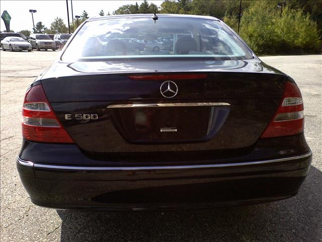 2005 Mercedes-Benz E Class Hemi-slt