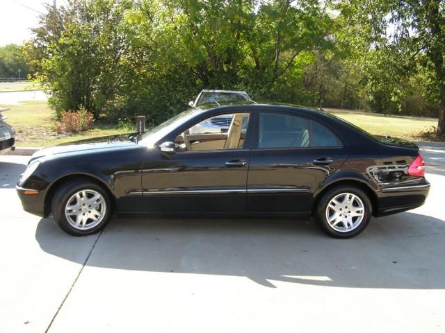 2005 Mercedes-Benz E Class SXT